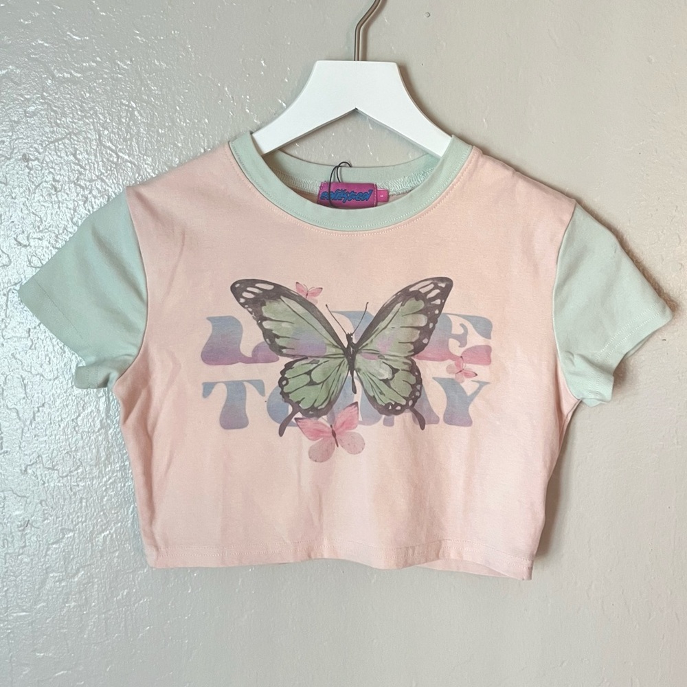 Edikted Butterfly Colorblock Y2K Pastel Baby Tee Crop Graphic